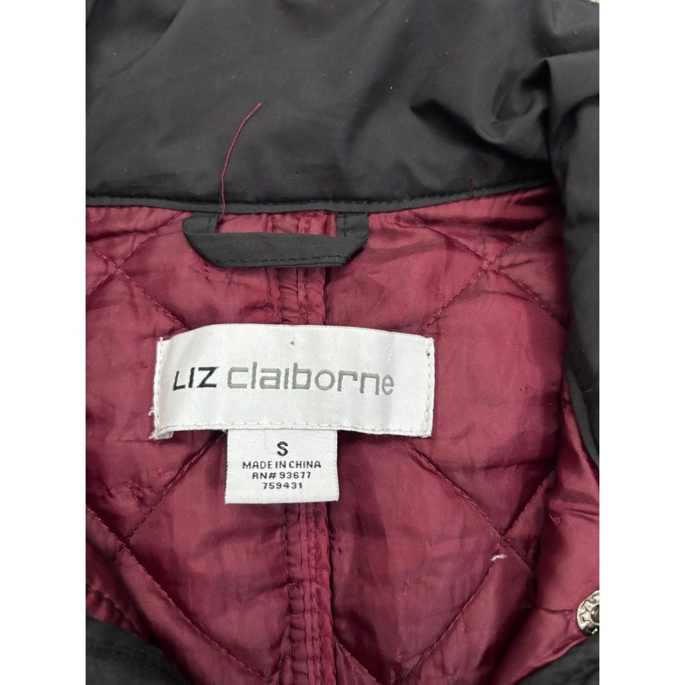 Liz Claiborne Black Quilted Barn Jacket Coat Women Small Burgundy Lining RN93677 - Picture 2 of 5